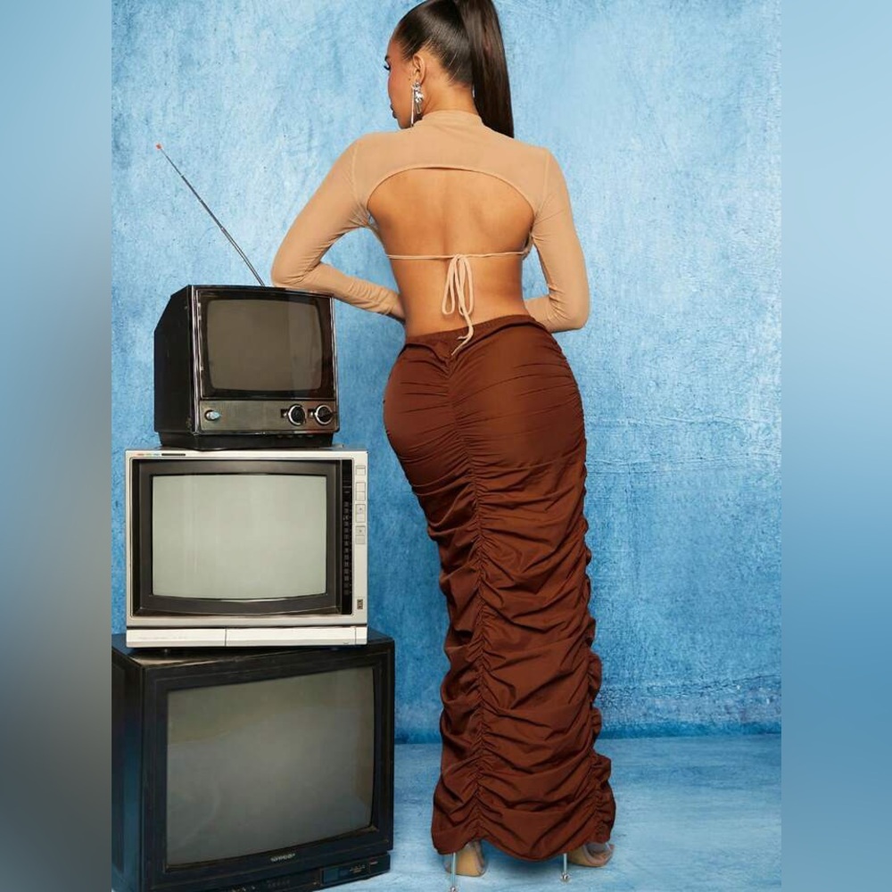 Solid Brown Ruched Maxi - Picture 4 of 5